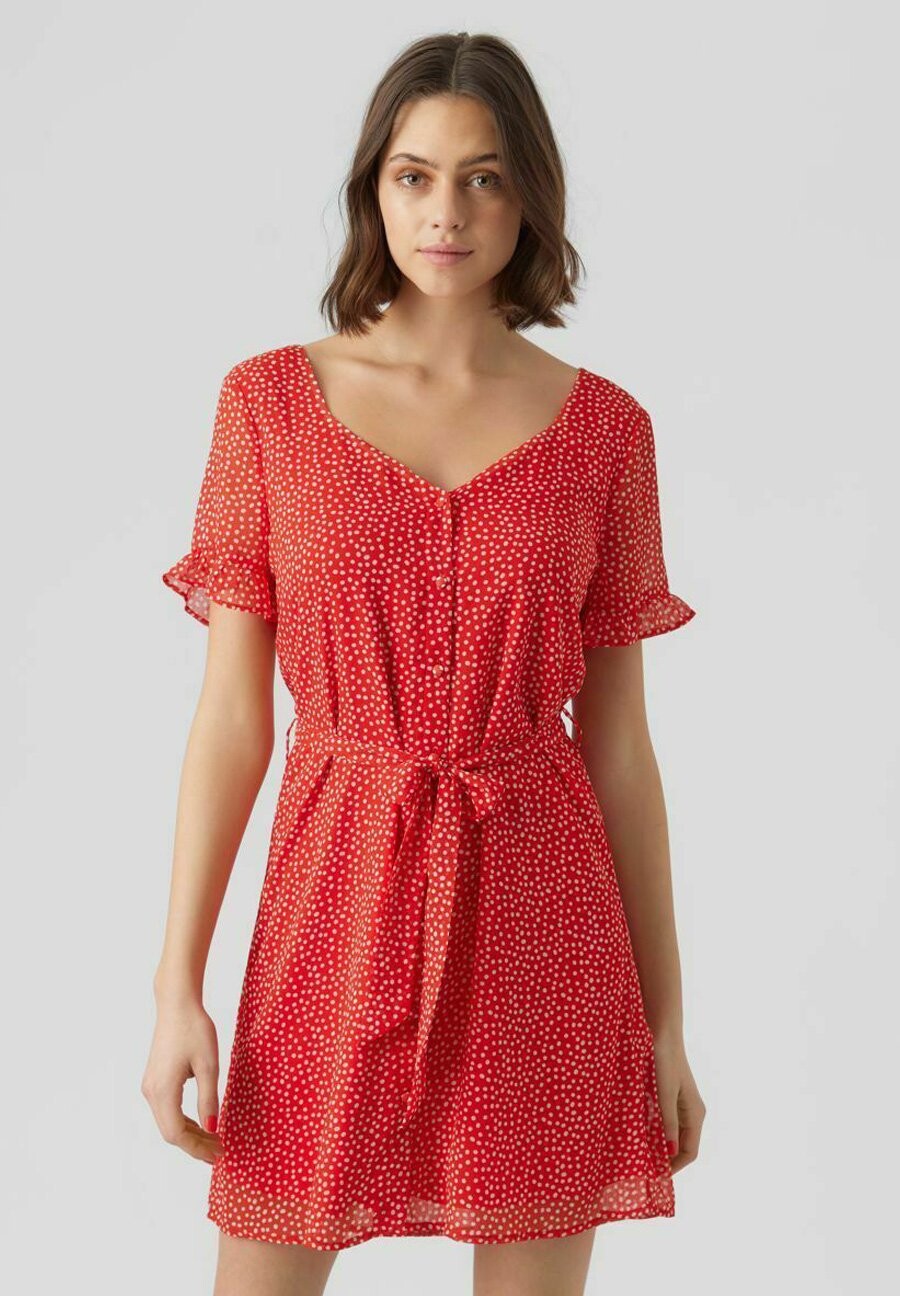 

Летнее платье Vero Moda, красный