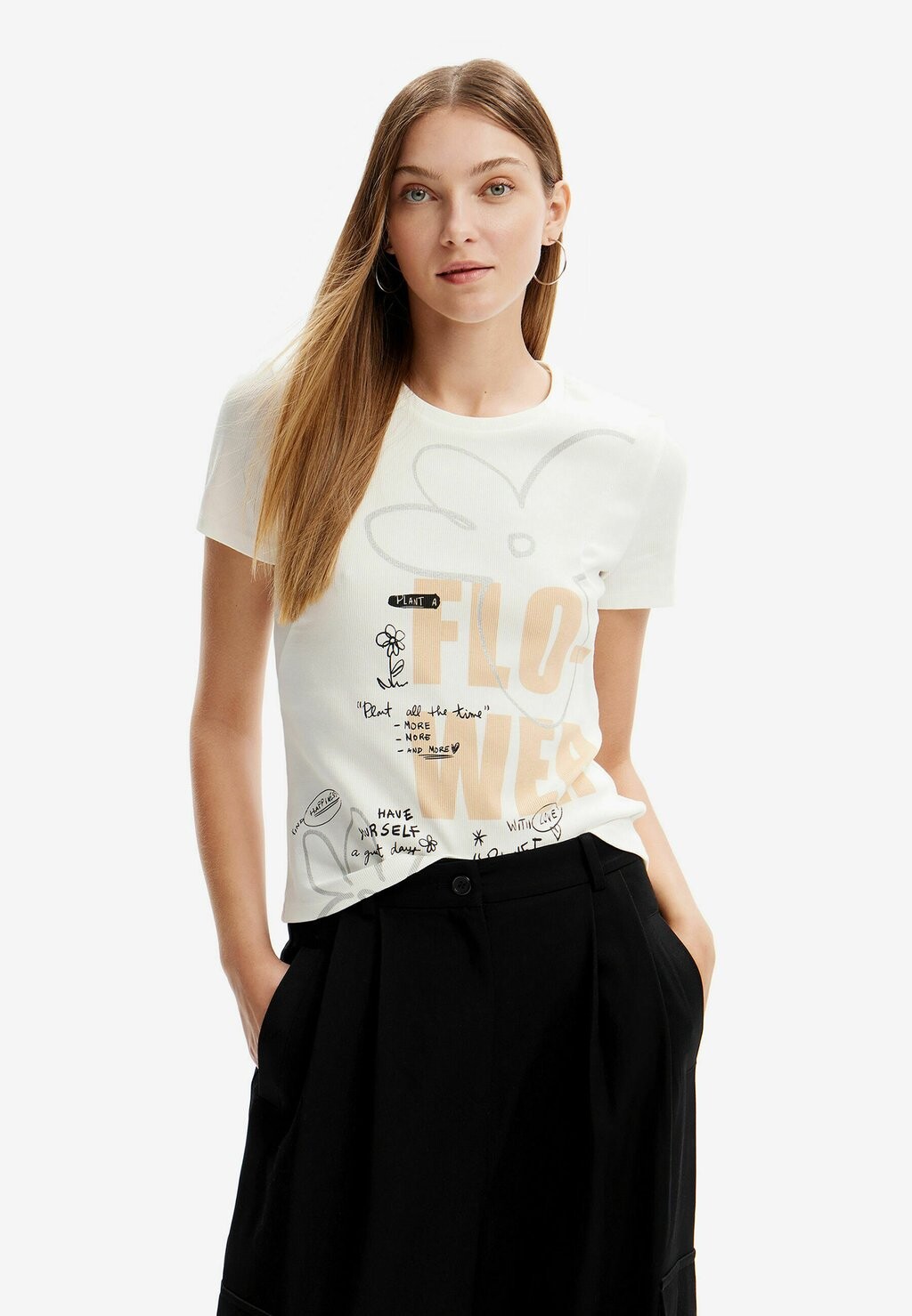 

Футболка с принтом Desigual, белый