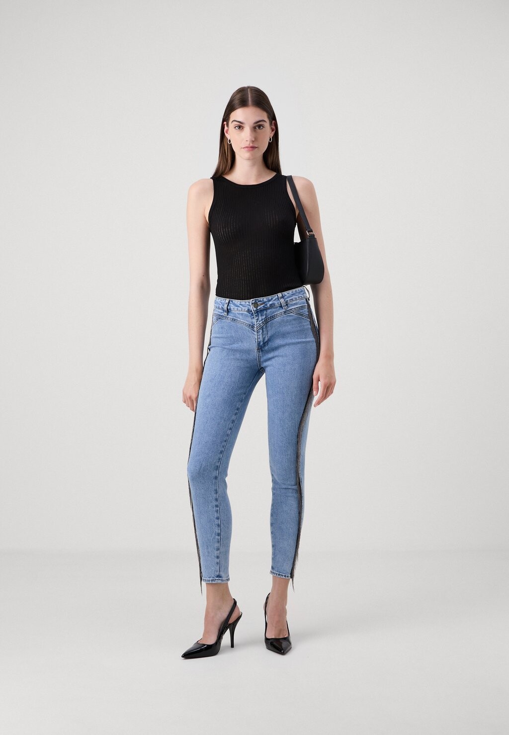 

Джинсы Skinny Fit Lena Desigual, деним средней стирки