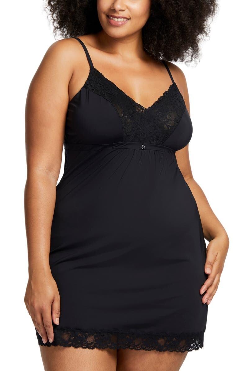 

Сорочка с полной поддержкой груди и кружевной отделкой MONTELLE INTIMATES, черный
