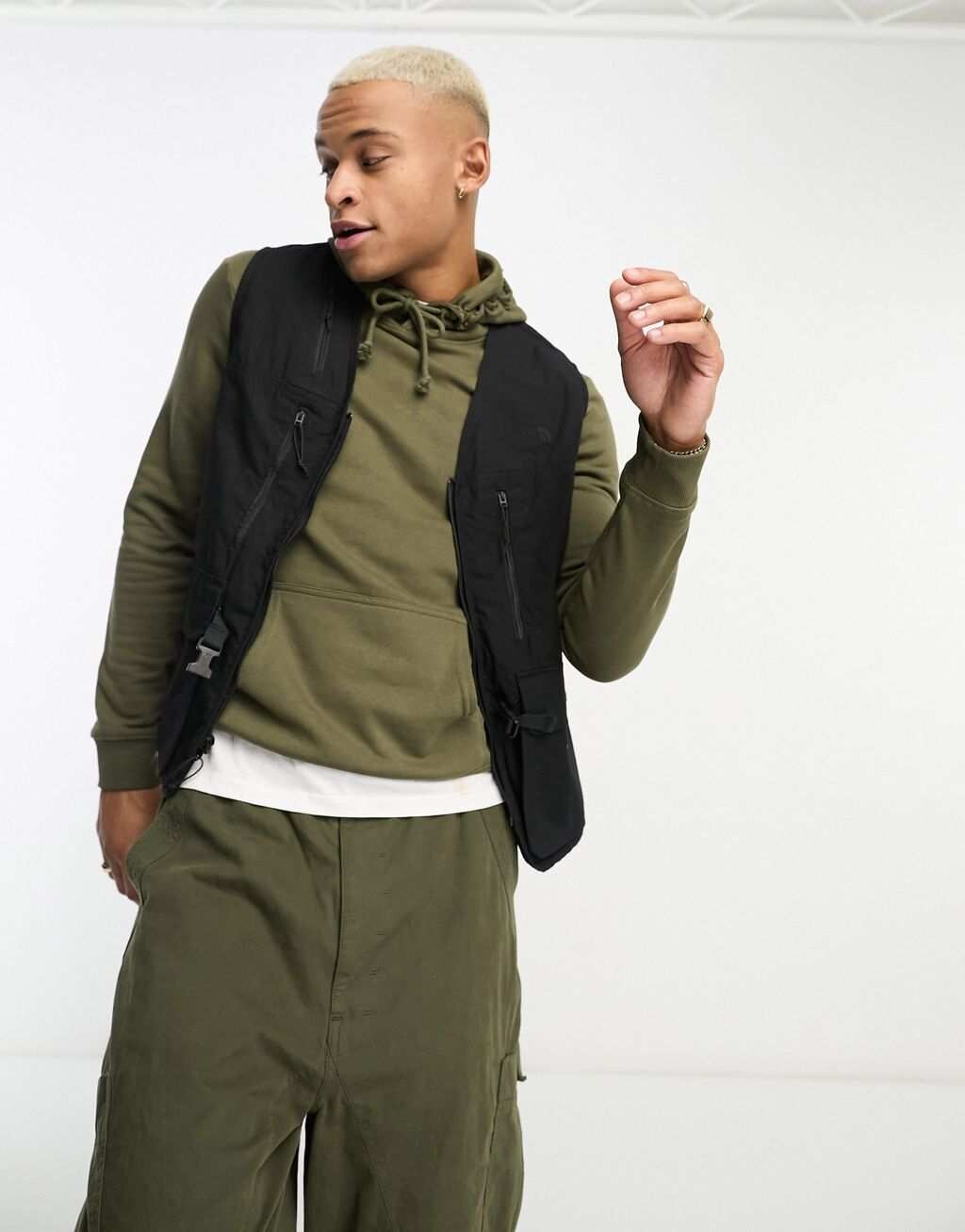 

Черный жилет The North Face Heritage M66 Utility