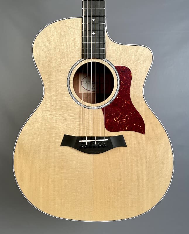 

Акустическая гитара Taylor 214ce-QS Dlx LTD Quilted Sapele