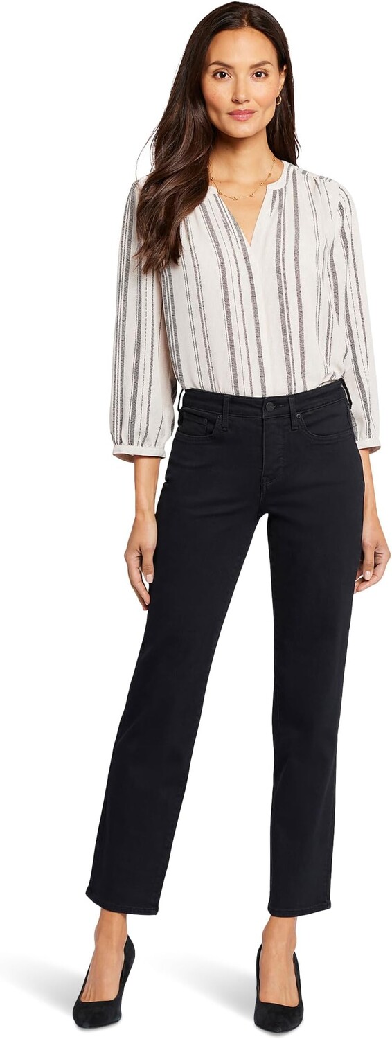 

Джинсы Petite Emma Relaxed Slender in Huntley NYDJ, цвет Huntley