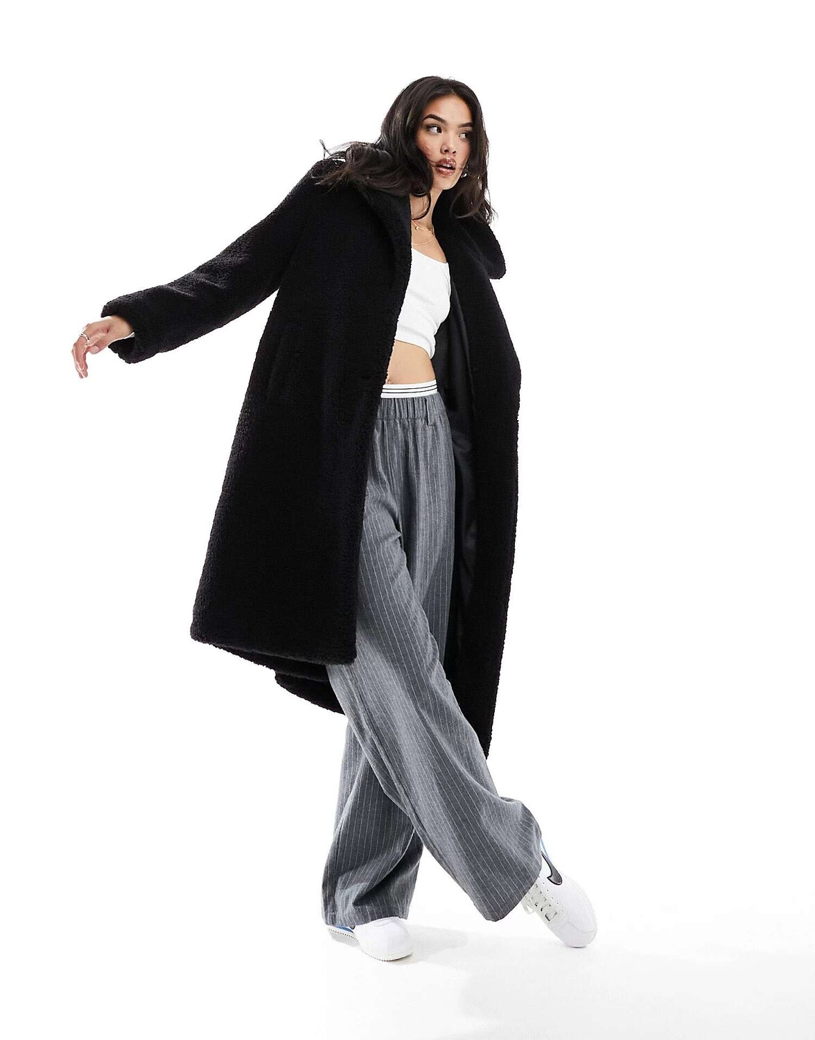 

Черное пальто тедди борг New Look, Черный