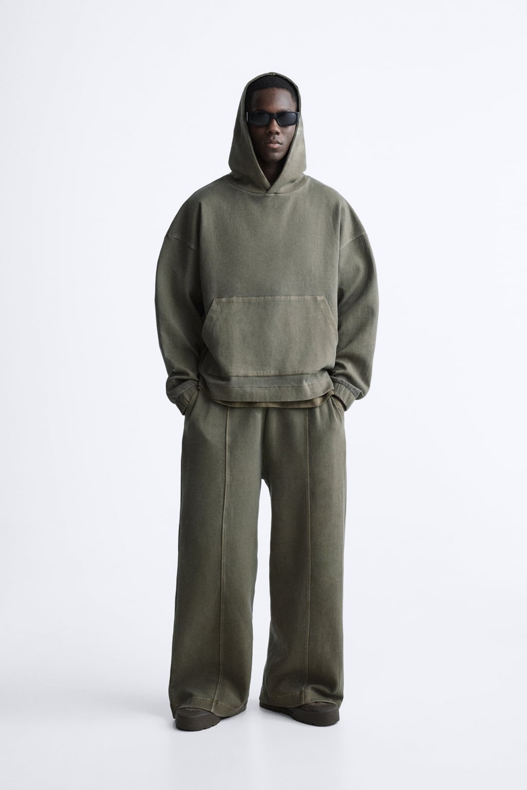 

Толстовка с капюшоном ZARA, хаки