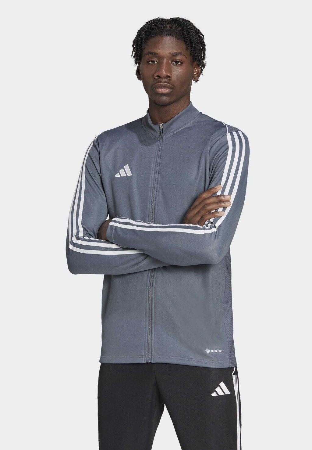 

Спортивный топ Adidas