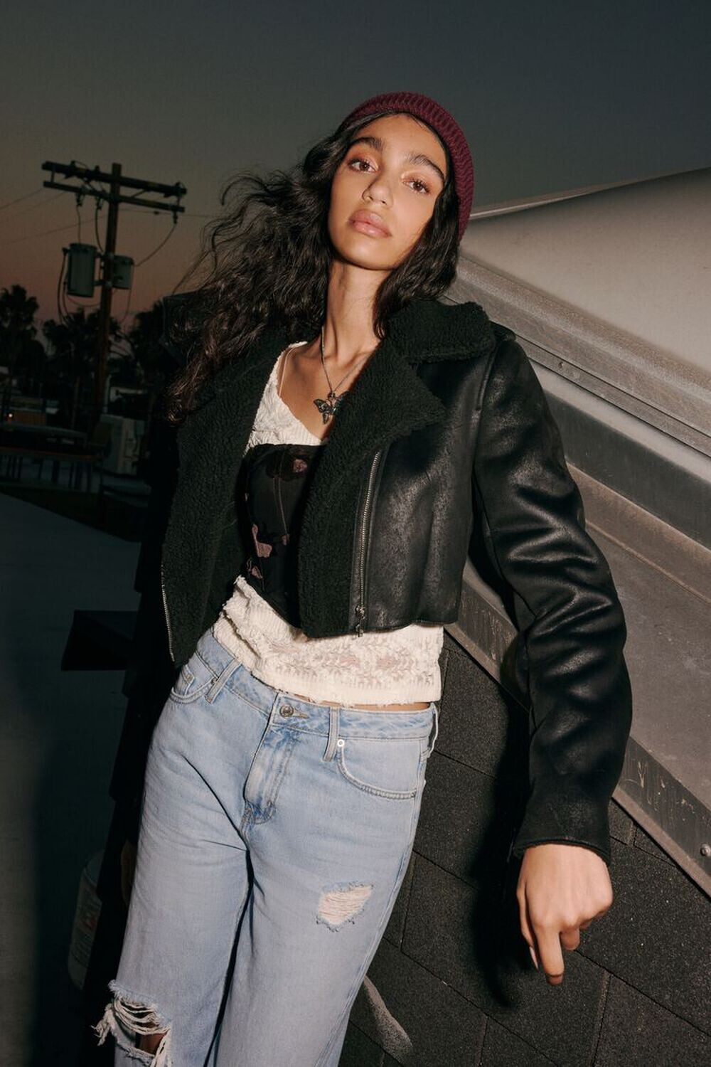 

Мотоциклетная куртка с воротником из искусственного меха Forever 21, черный