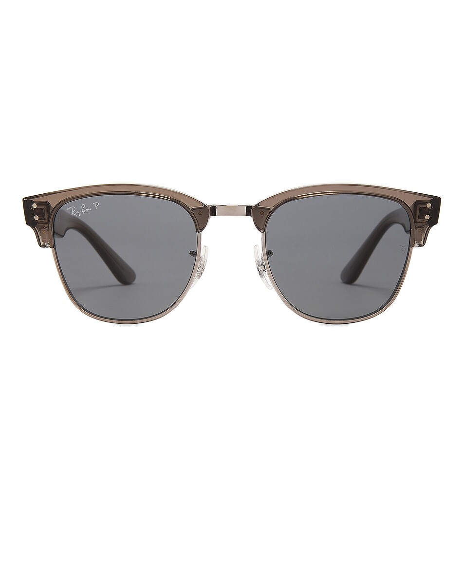 

Солнцезащитные очки Clubmaster с обратной стороны Ray-Ban, черный
