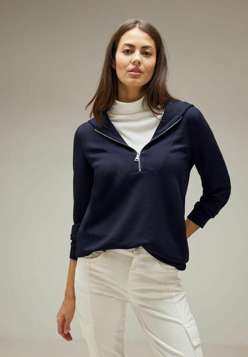 

Толстовка LANGES HOODIE Street One, цвет Blau