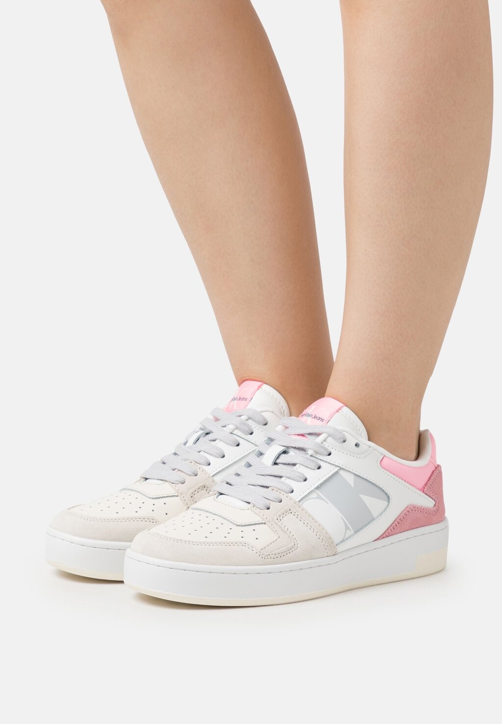 

Кроссовки Calvin Klein Jeans Basket Cupsole Laseup, ярко-белый / сахарная вата