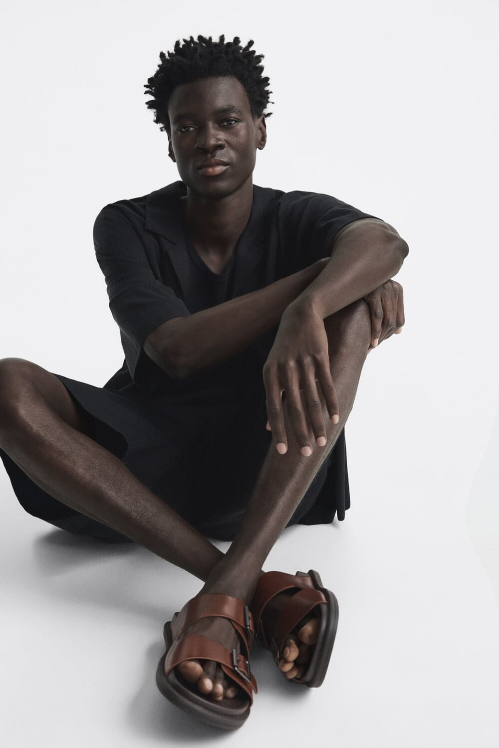

Сандалии с двумя ремнями ZARA, коричневый