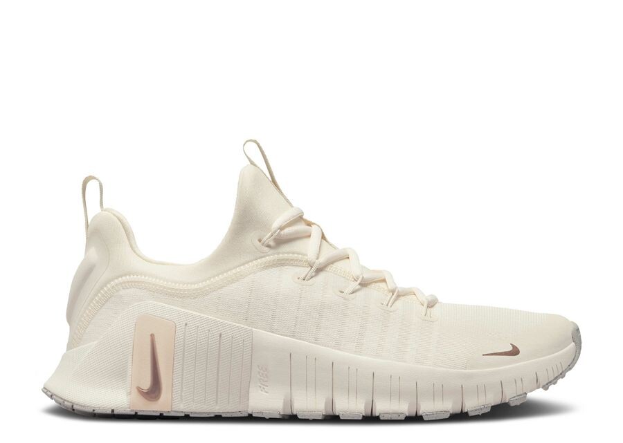 

Кроссовки Nike Wmns Free Metcon 6, цвет Pale Ivory