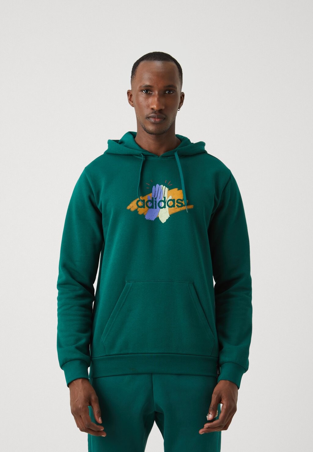 

Толстовка с капюшоном CODES GRAPHIC HOODIE adidas, зеленый