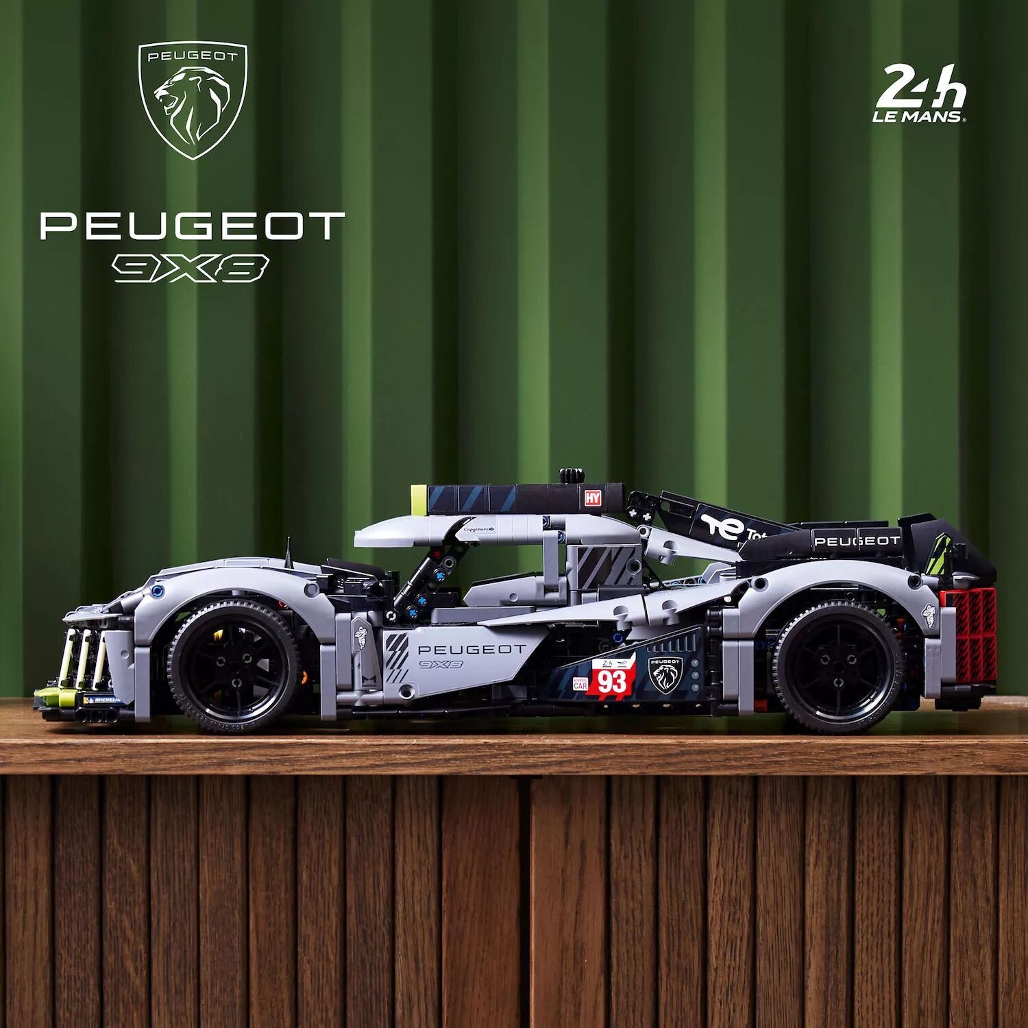 

Конструктор LEGO Technic PEUGEOT 9X8 24H Le Mans Hybrid Hypercar 42156 (1775 деталей) LEGO