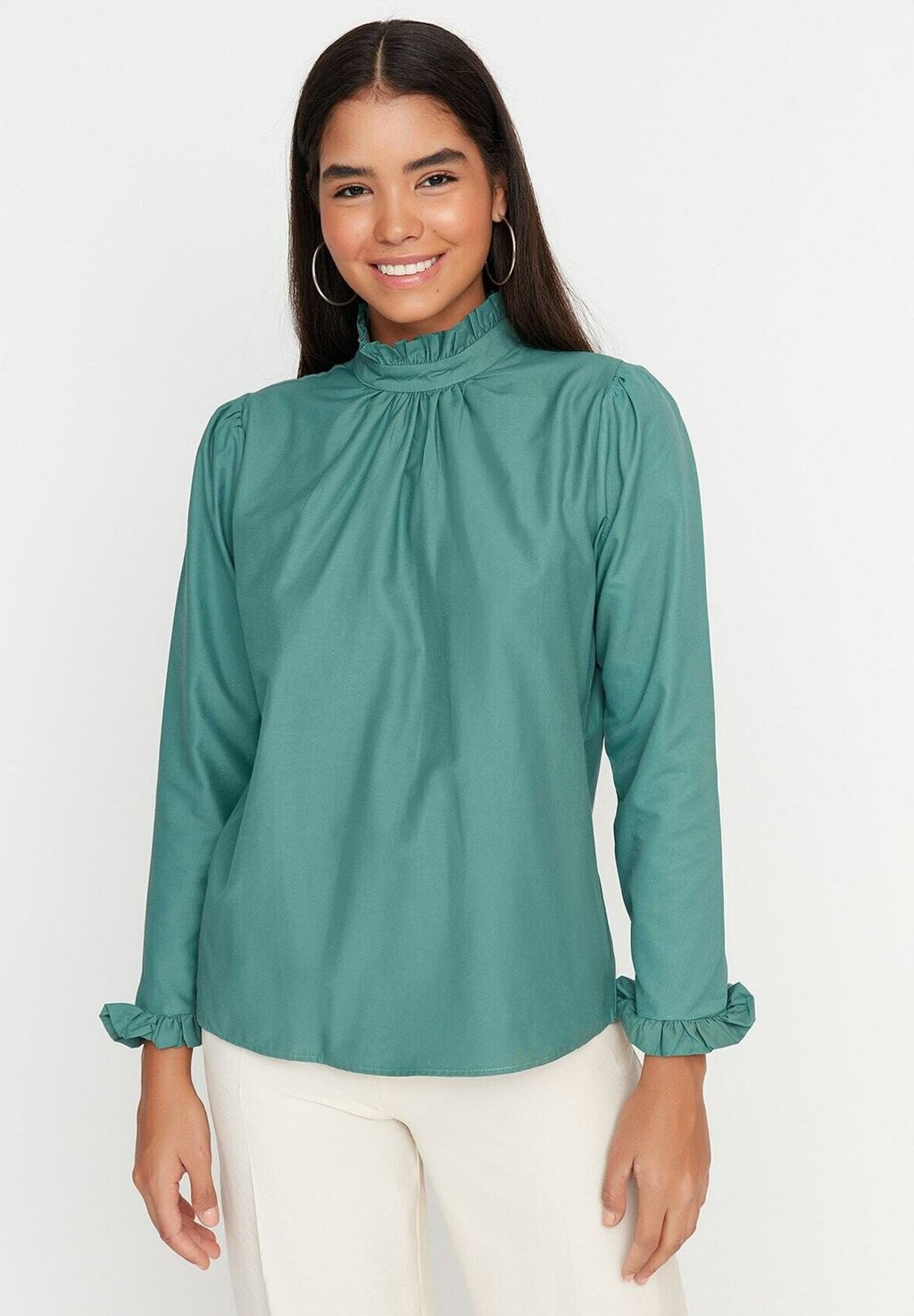 

Блузка Trendyol Modest, зеленый