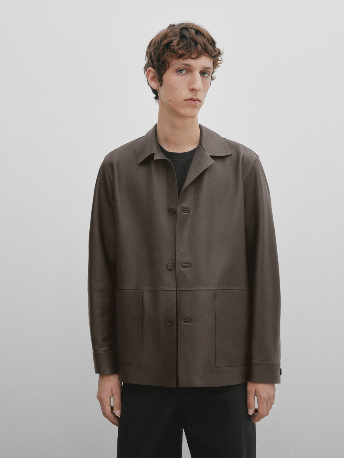 

Рубашка из кожи наппа Massimo Dutti, темный охра