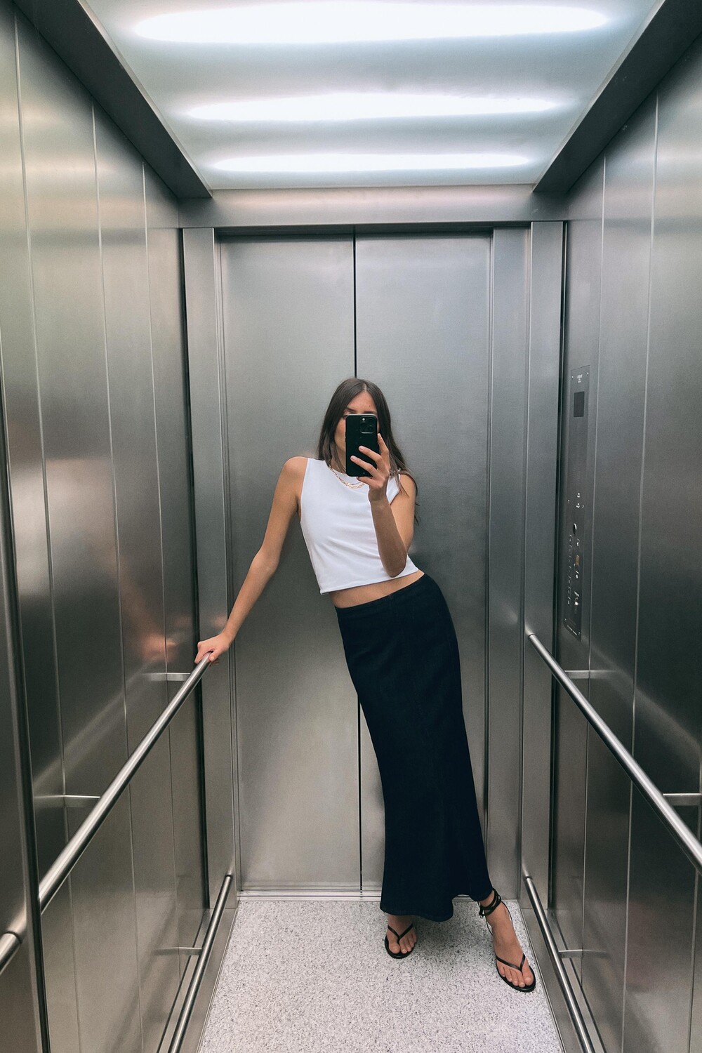 

Укороченный топ без рукавов ZARA, белый