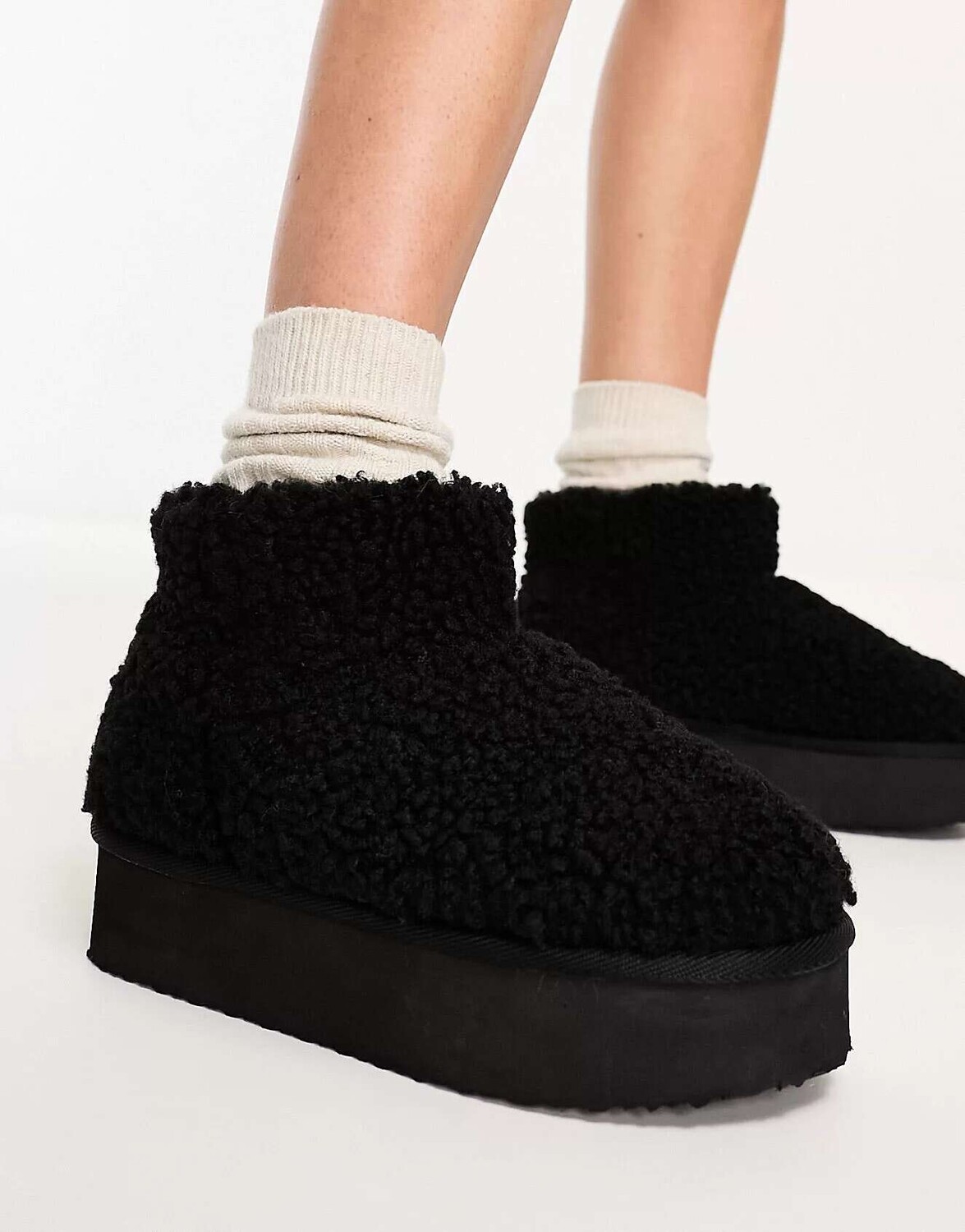

Черные ворсистые туфли на платформе Simmi London Simmi Clothing, Черный