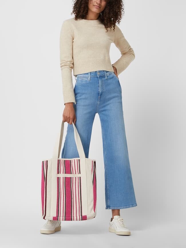 

Покупатель холста Esprit, розовый