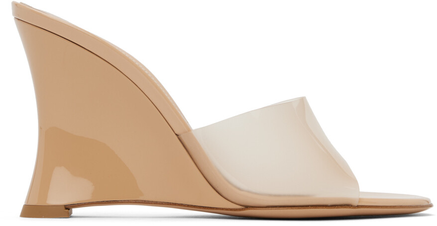

Бежевые босоножки на каблуке Elle 95 Gianvito Rossi