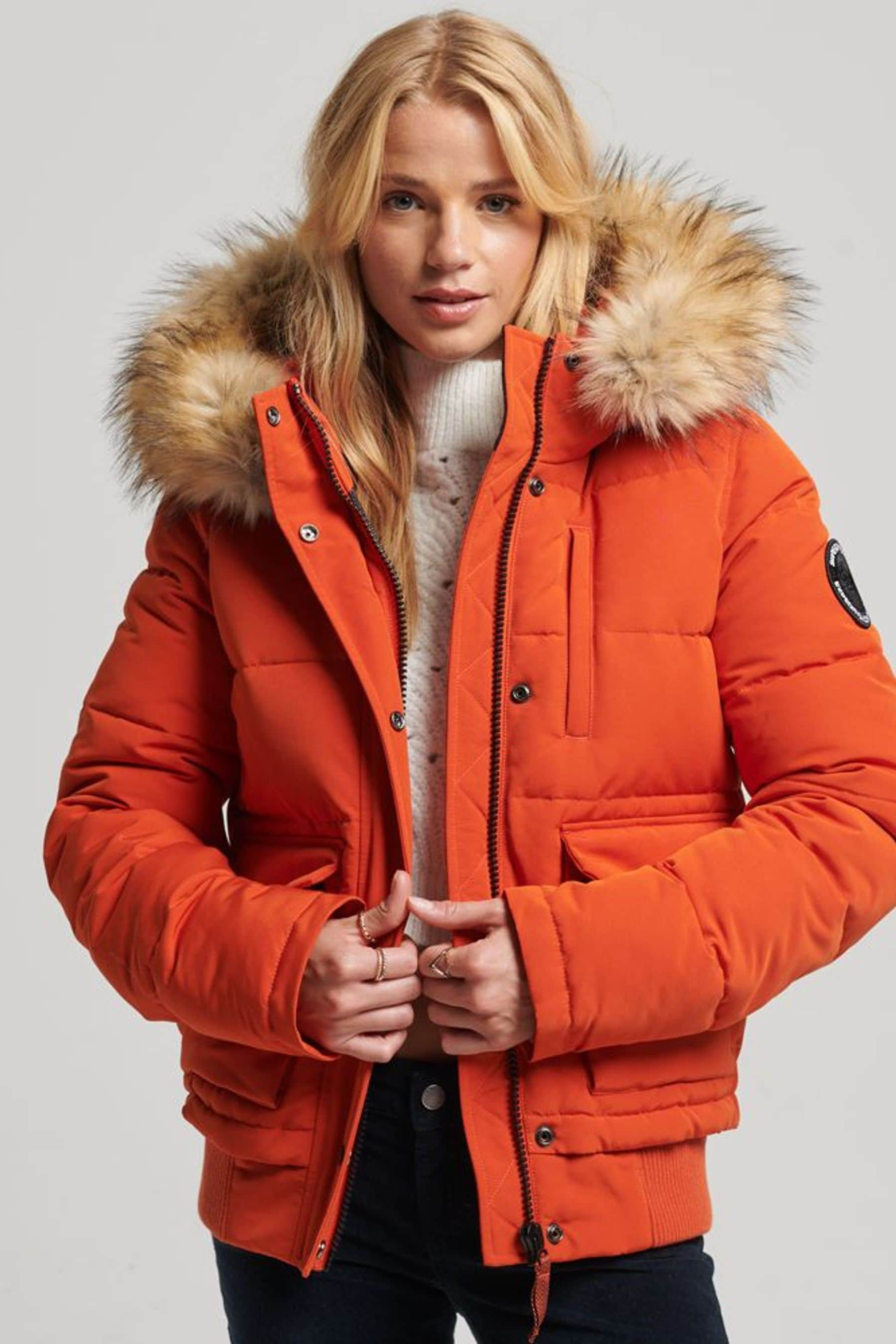 

Пуховик Everest с капюшоном Superdry, оранжевый