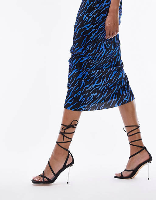 

Черные босоножки на каблуке с завязками на щиколотке Topshop Stella