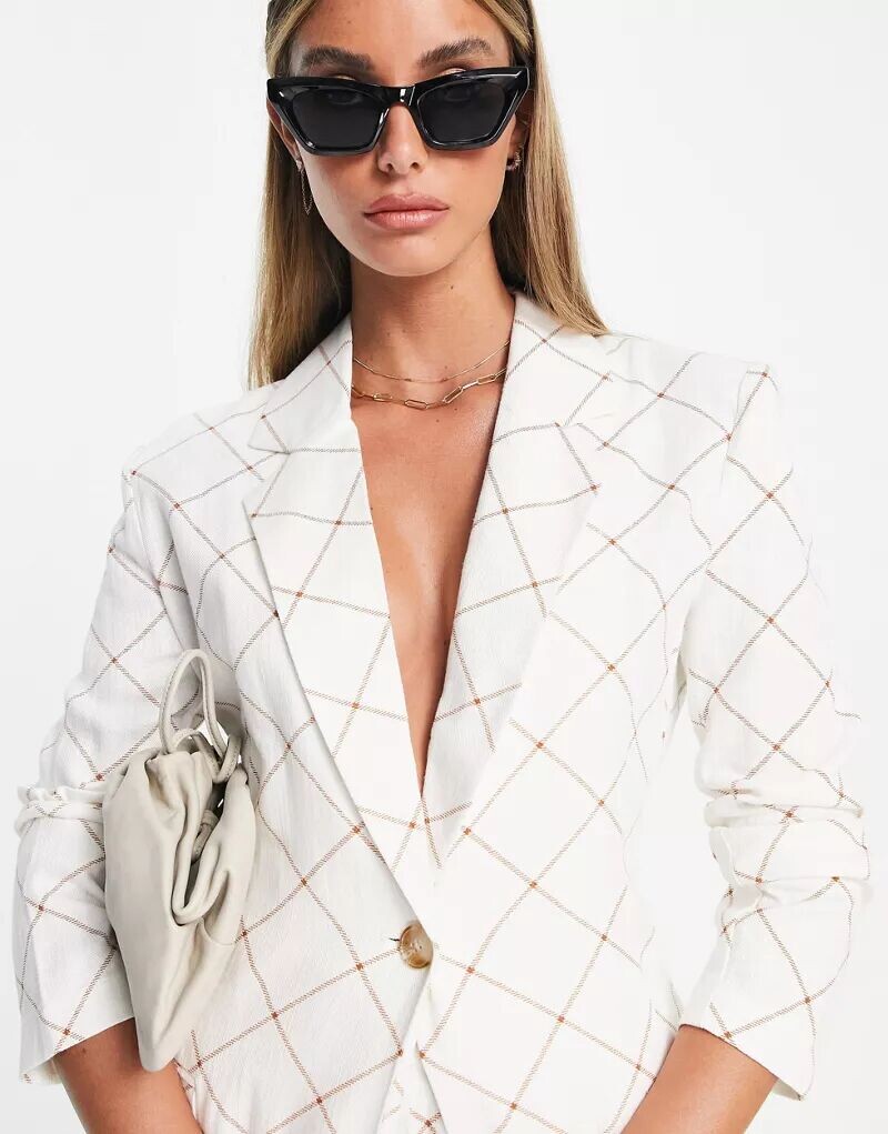 

Кремовый льняной костюмный пиджак в клетку ASOS