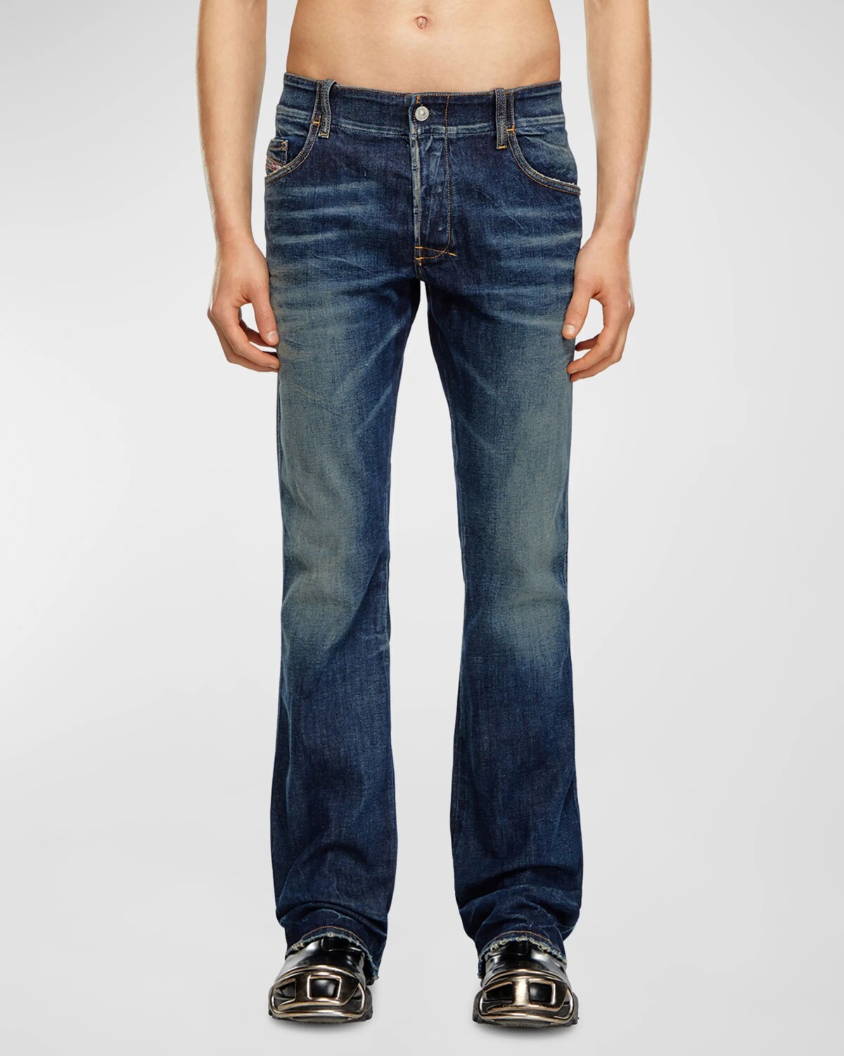 

Мужские джинсы bootcut с пряжкой сзади Diesel, цвет Blue Denim