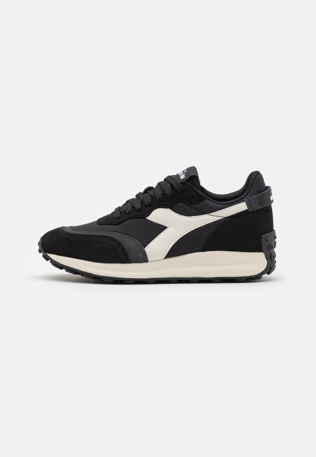 

Кроссовки Diadora, черно-белый