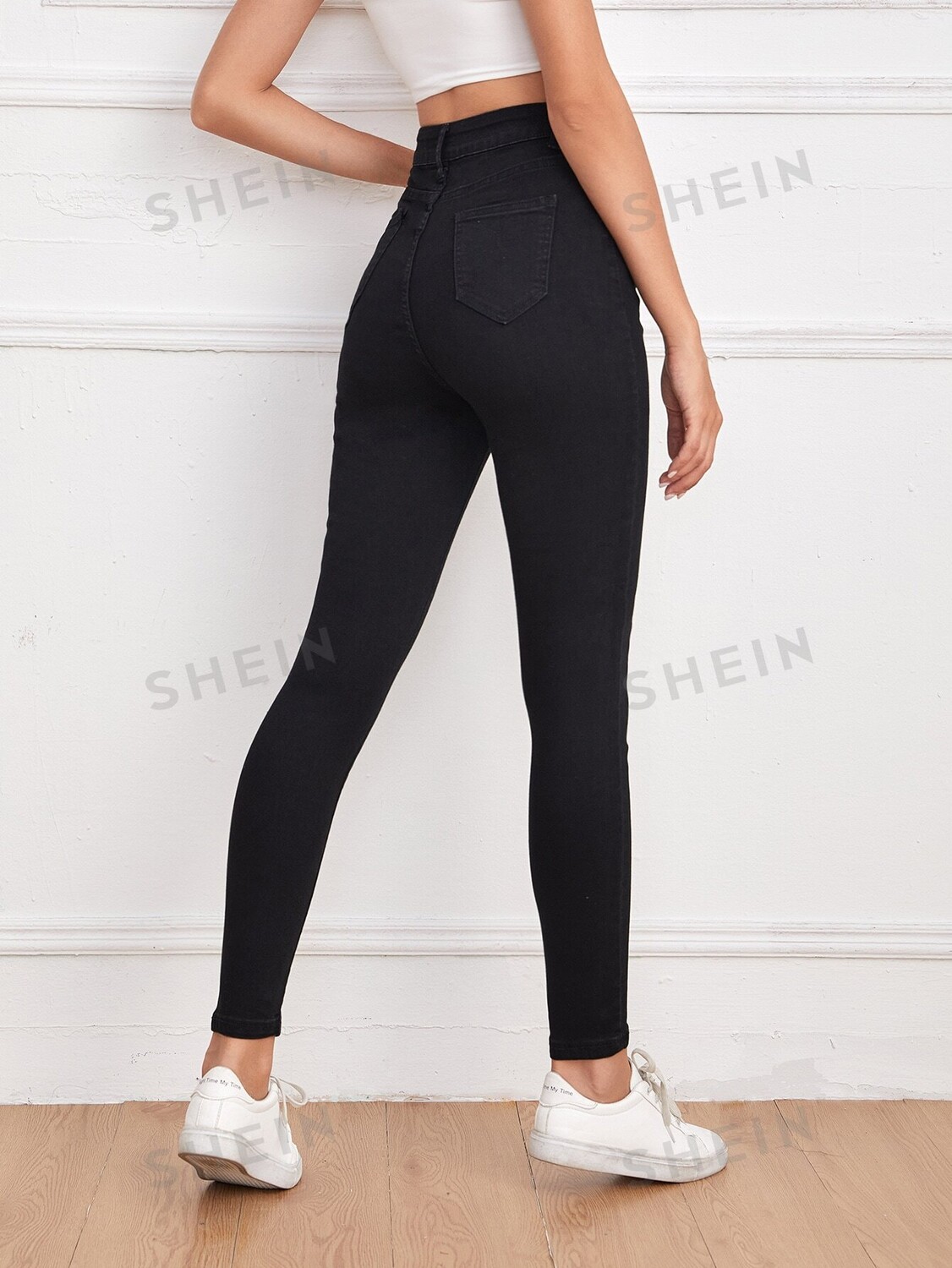 

Essnce Джинсы скинни с завышенной талией Shein, черный