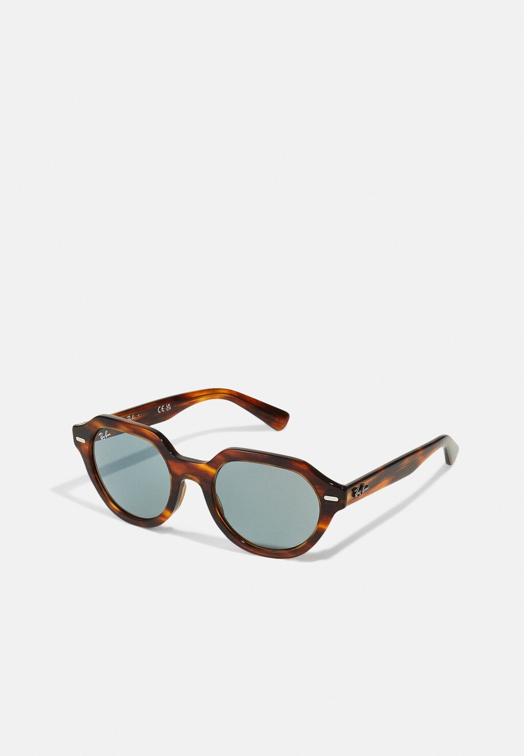 

Солнцезащитные очки Ray-Ban