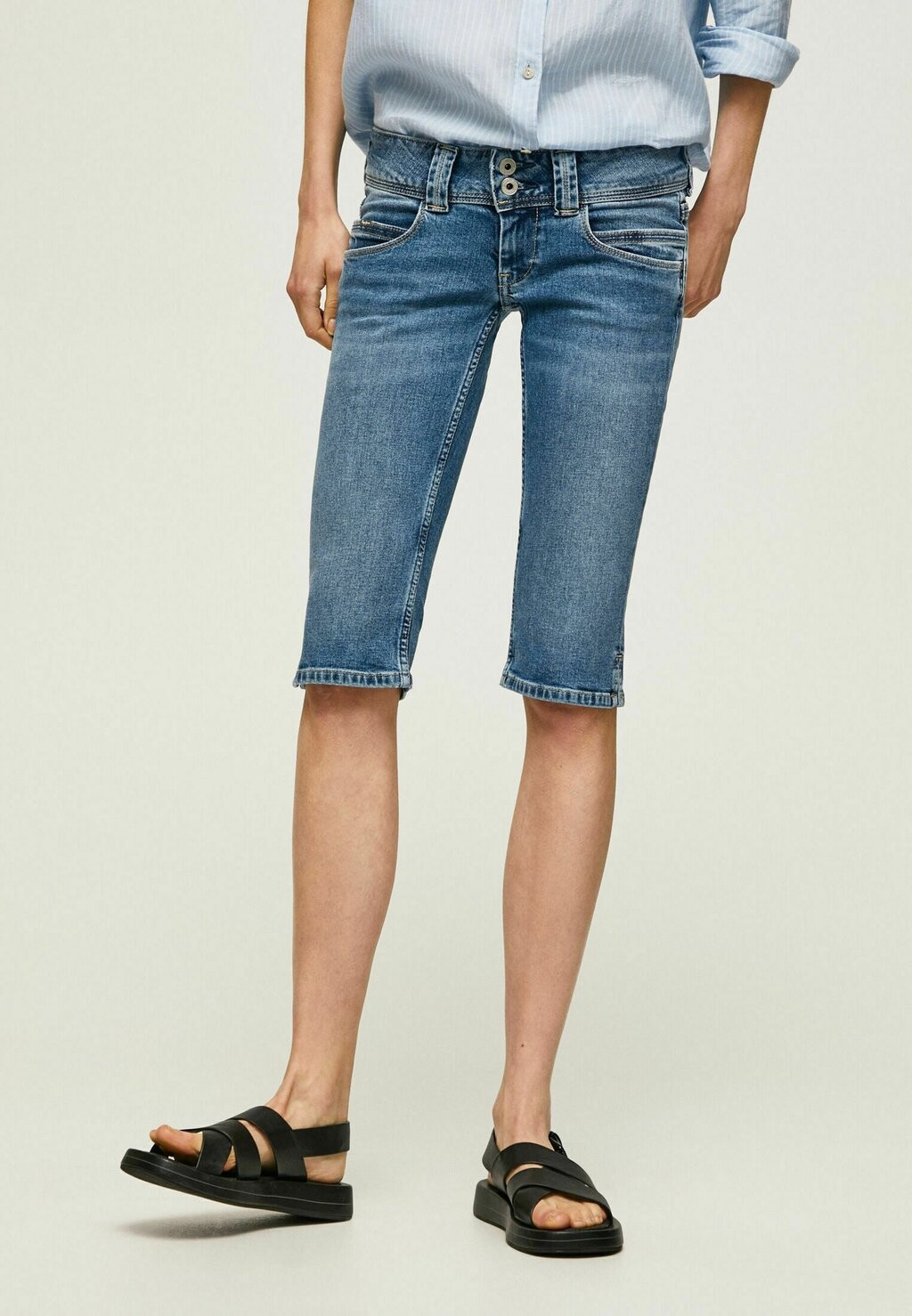 

Джинсовые шорты Pepe Jeans