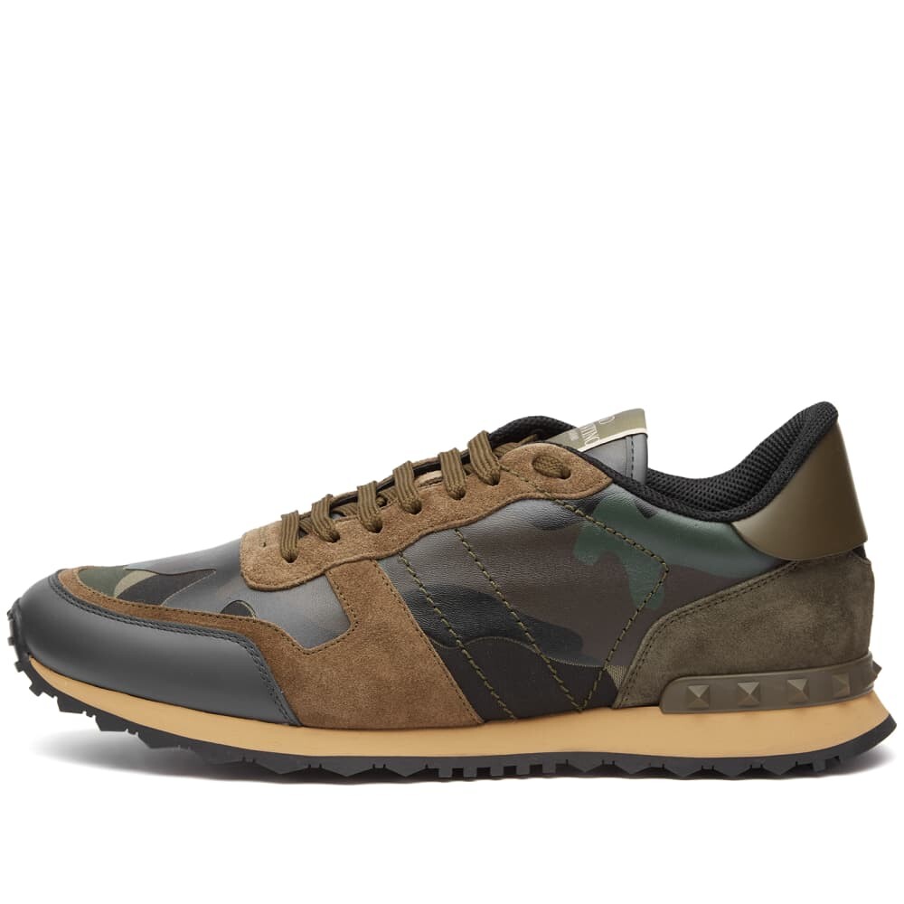 цена Кроссовки Valentino Rockrunner