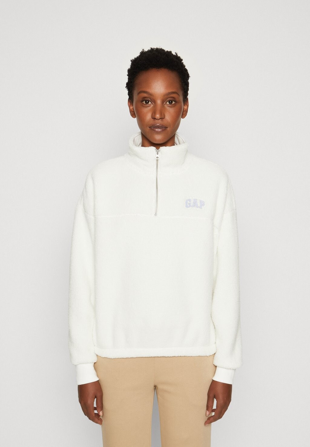 

Флисовая куртка GAP COSY LOGO, цвет new off white