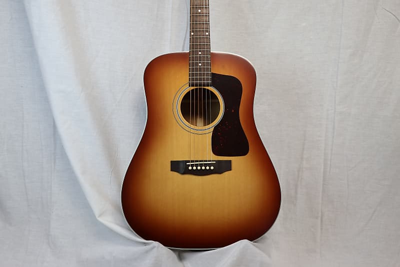 Акустическая гитара Guild USA D-40 Standard - 2023 - Pacific Sunset Burst w/Factory HSCase