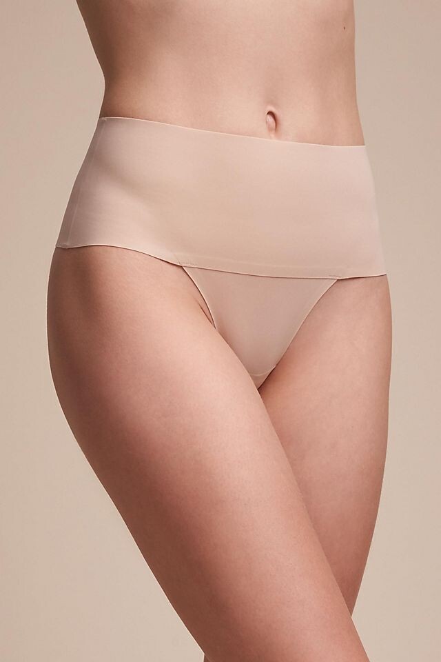 

Стринги Spanx Smoothing, бежевый