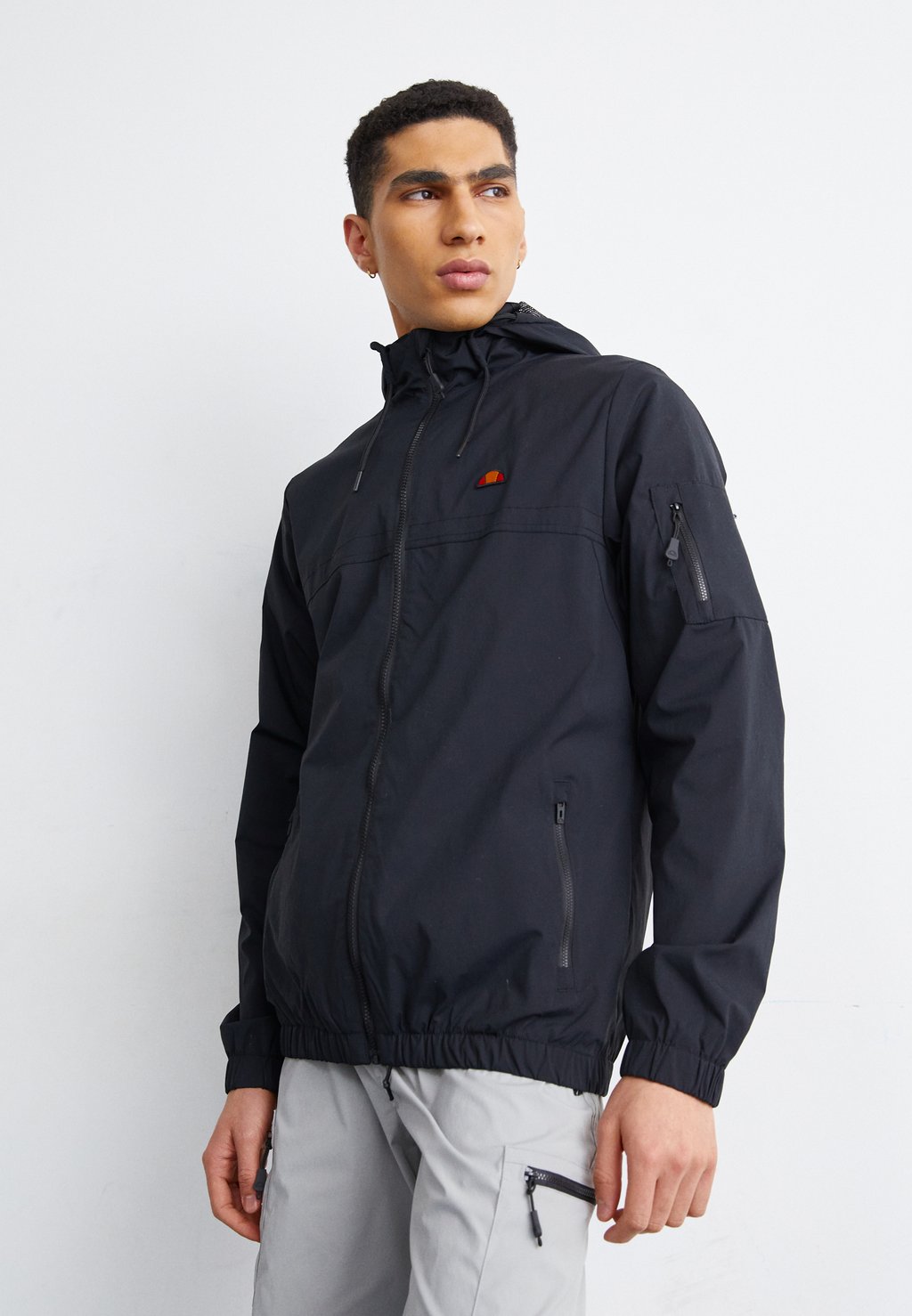 

Легкая куртка BATTALIO JACKET Ellesse, цвет black