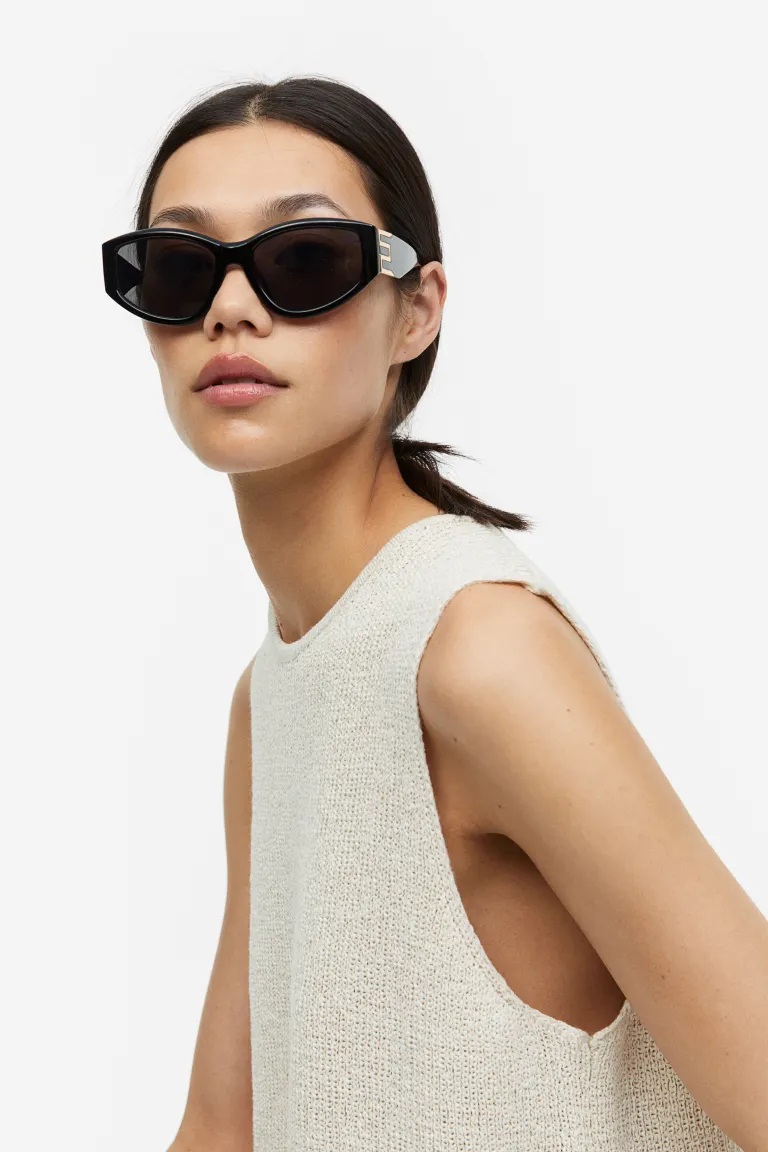 

Солнечные очки H&M, черный