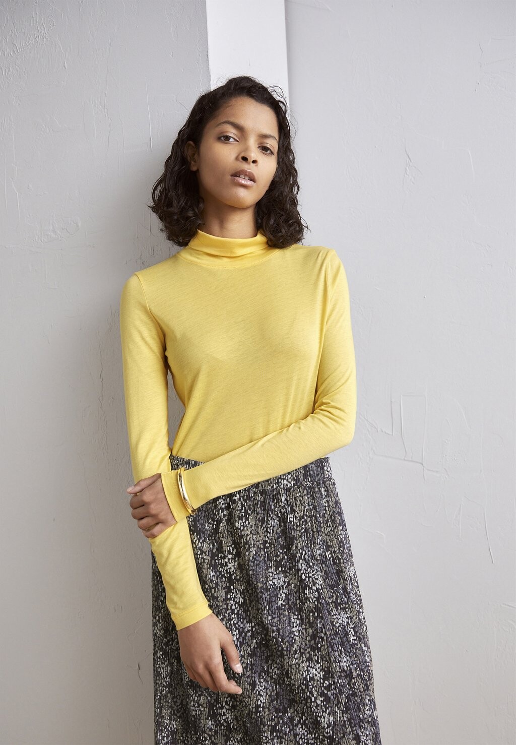 

Топ с длинными рукавами Esprit, желтый