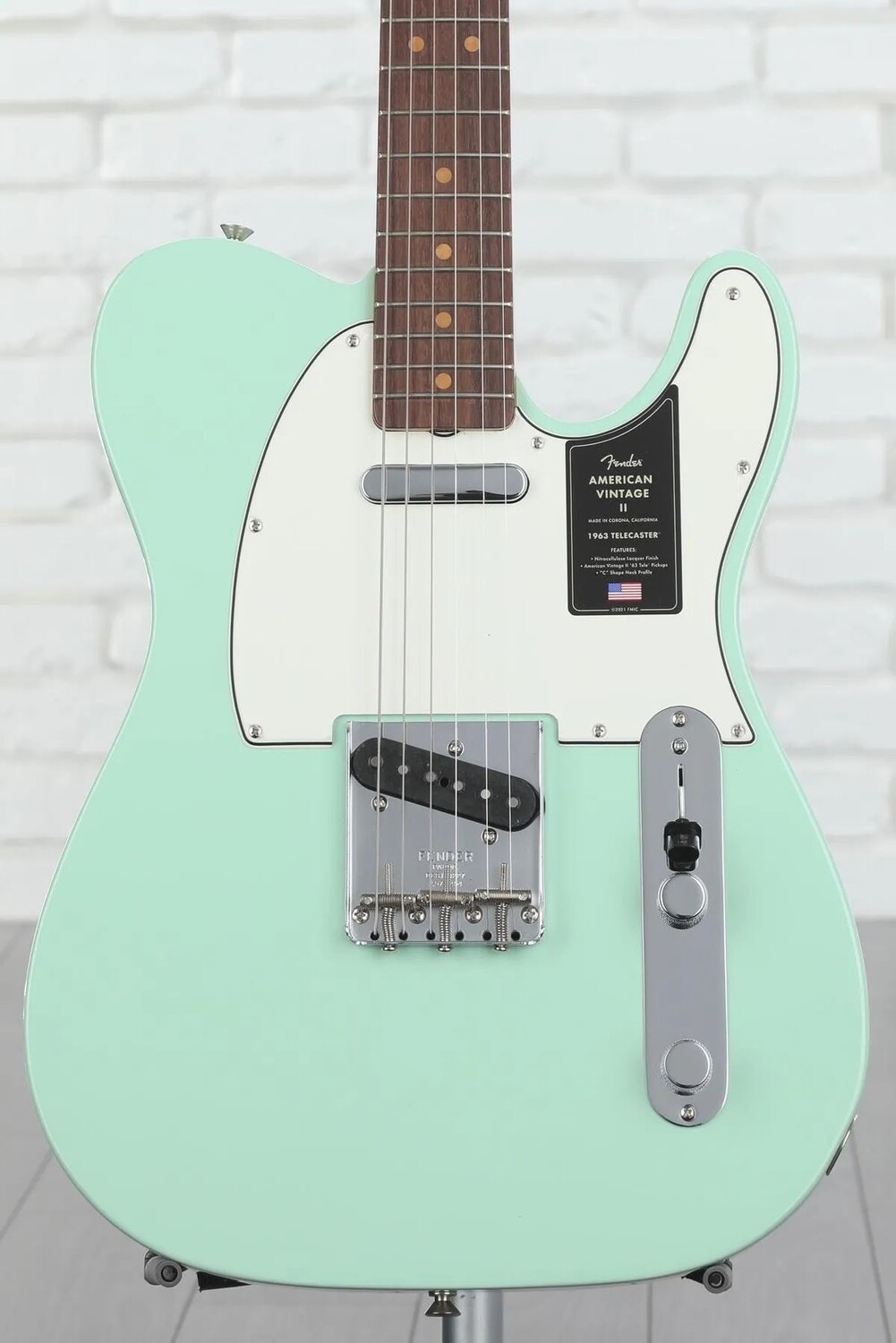 

Электрогитара Fender American Vintage II Telecaster 1963 года — серф-зеленый