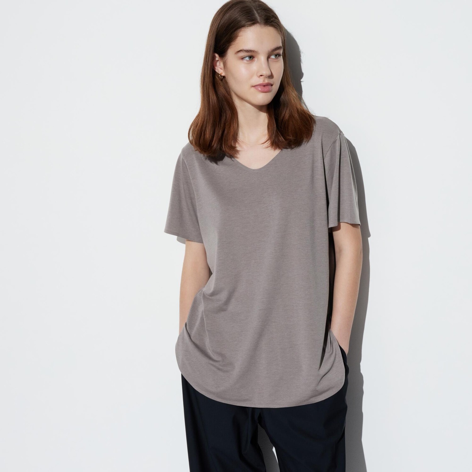 

Футболка длинная Uniqlo AIRism бесшовная, коричневый