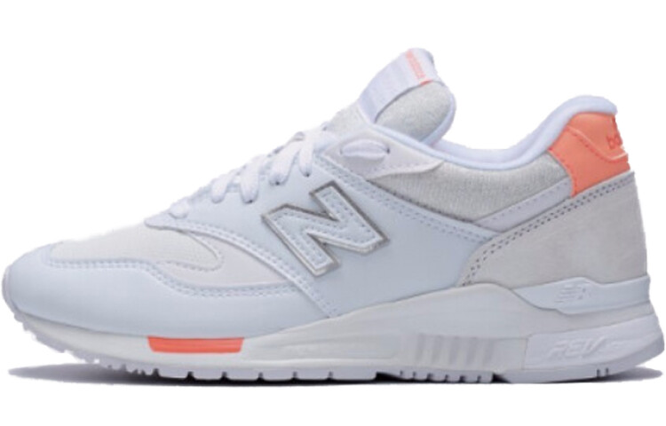 

New Balance 840 женские белые/серебристые/оранжевые