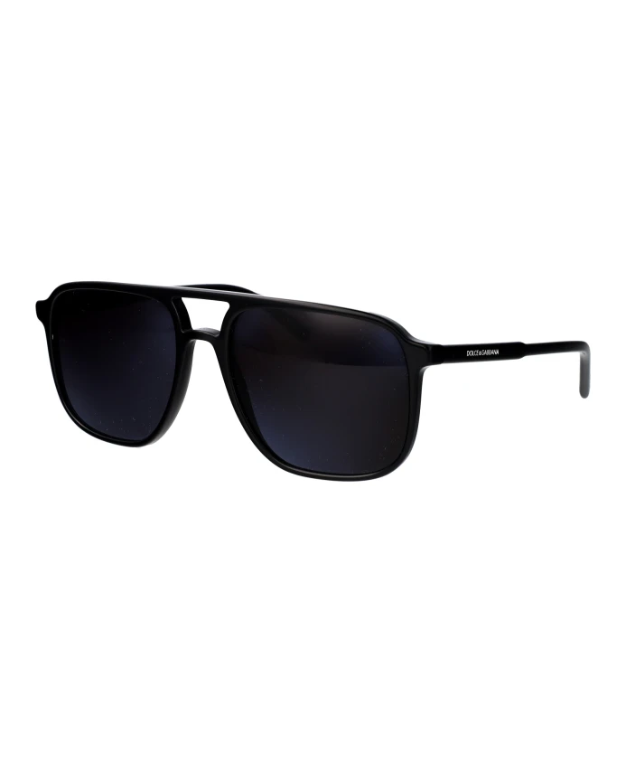 

Стильные солнцезащитные очки модели 0dg4423. Dolce & Gabbana, черный