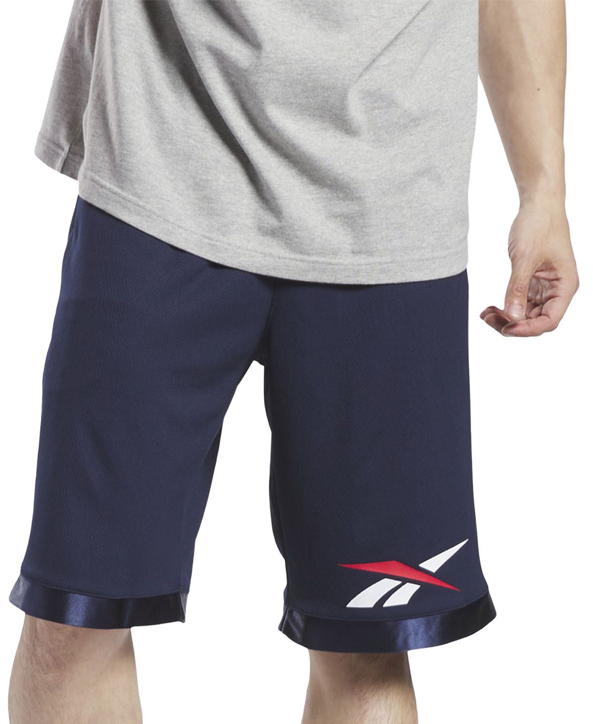 цена Мужские баскетбольные шорты стандартного кроя с принтом логотипа Reebok