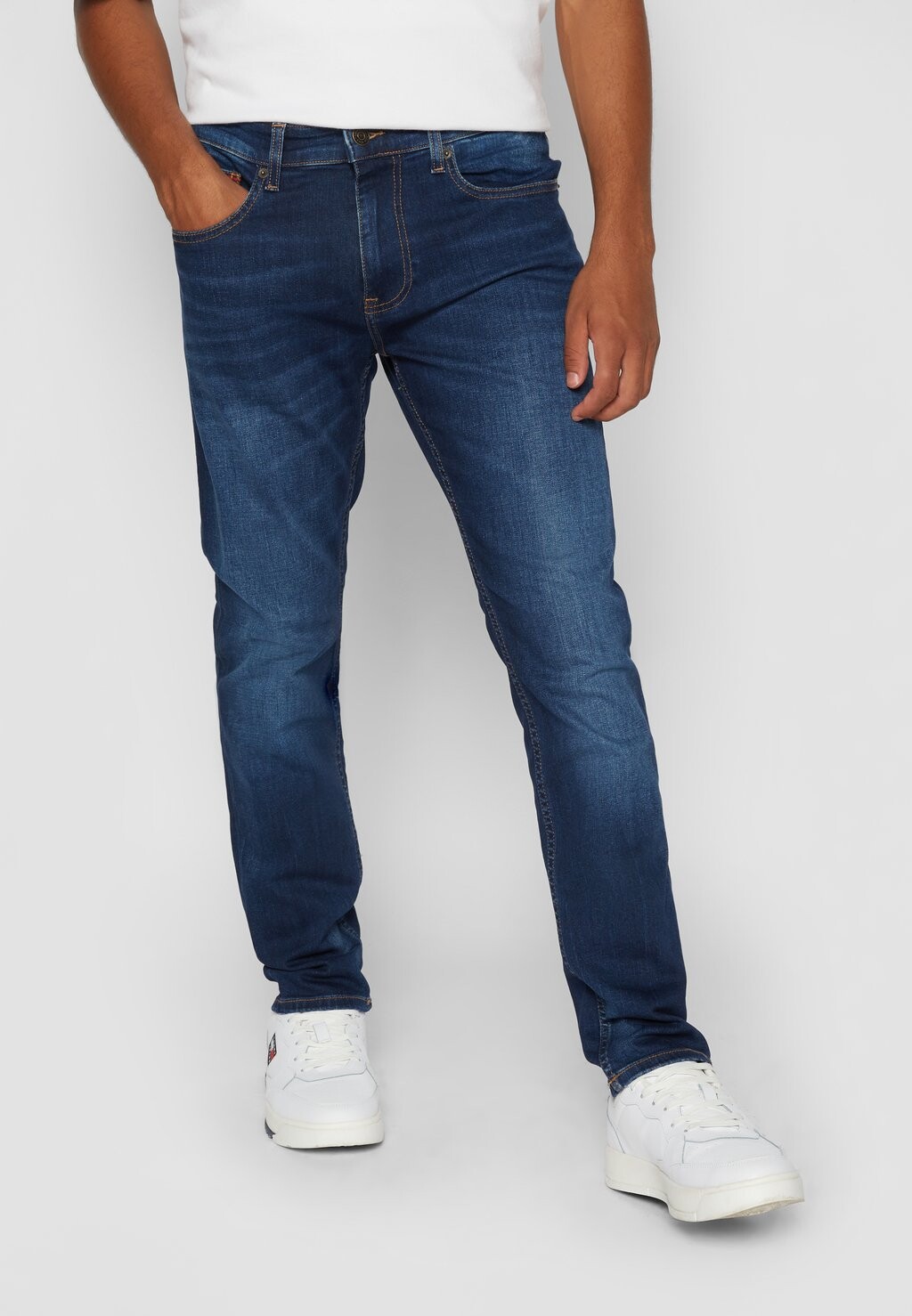 

Джинсы Slim fit Tommy Jeans