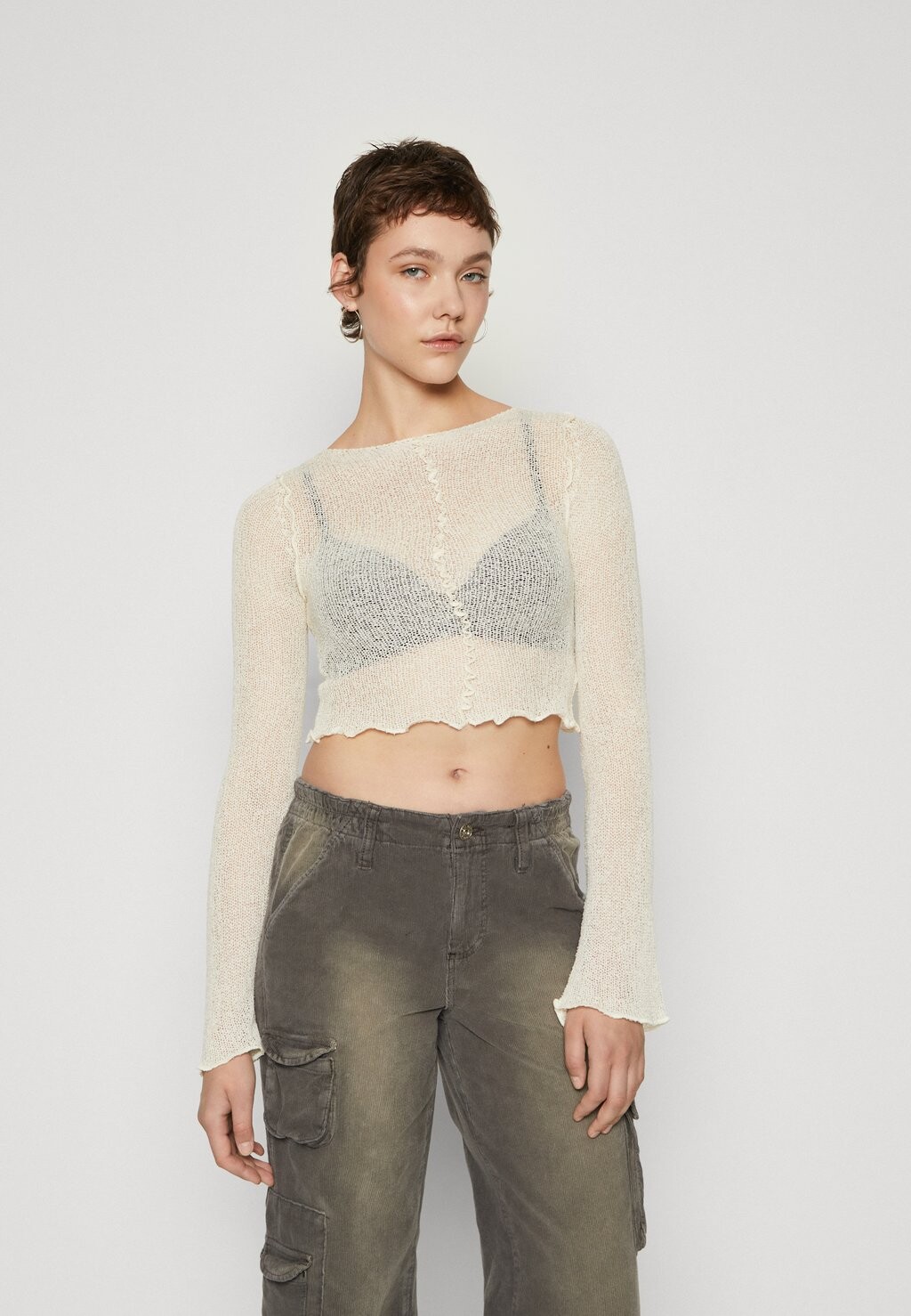 

Свитшот BDG Urban Outfitters SHEER SLASH NECK, экрю