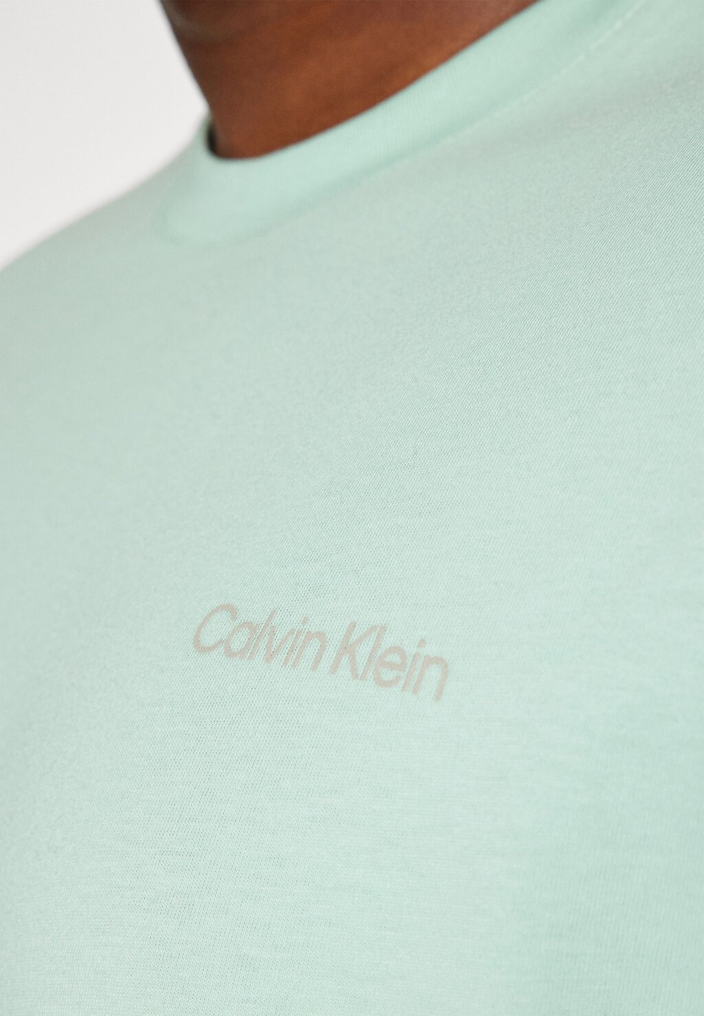 

Футболка с принтом Enlarged Back Logo Calvin Klein, светло-зеленый
