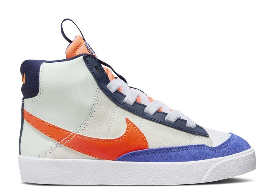 

Кроссовки Nike Blazer Mid, цвет Midnight Navy Team Orange