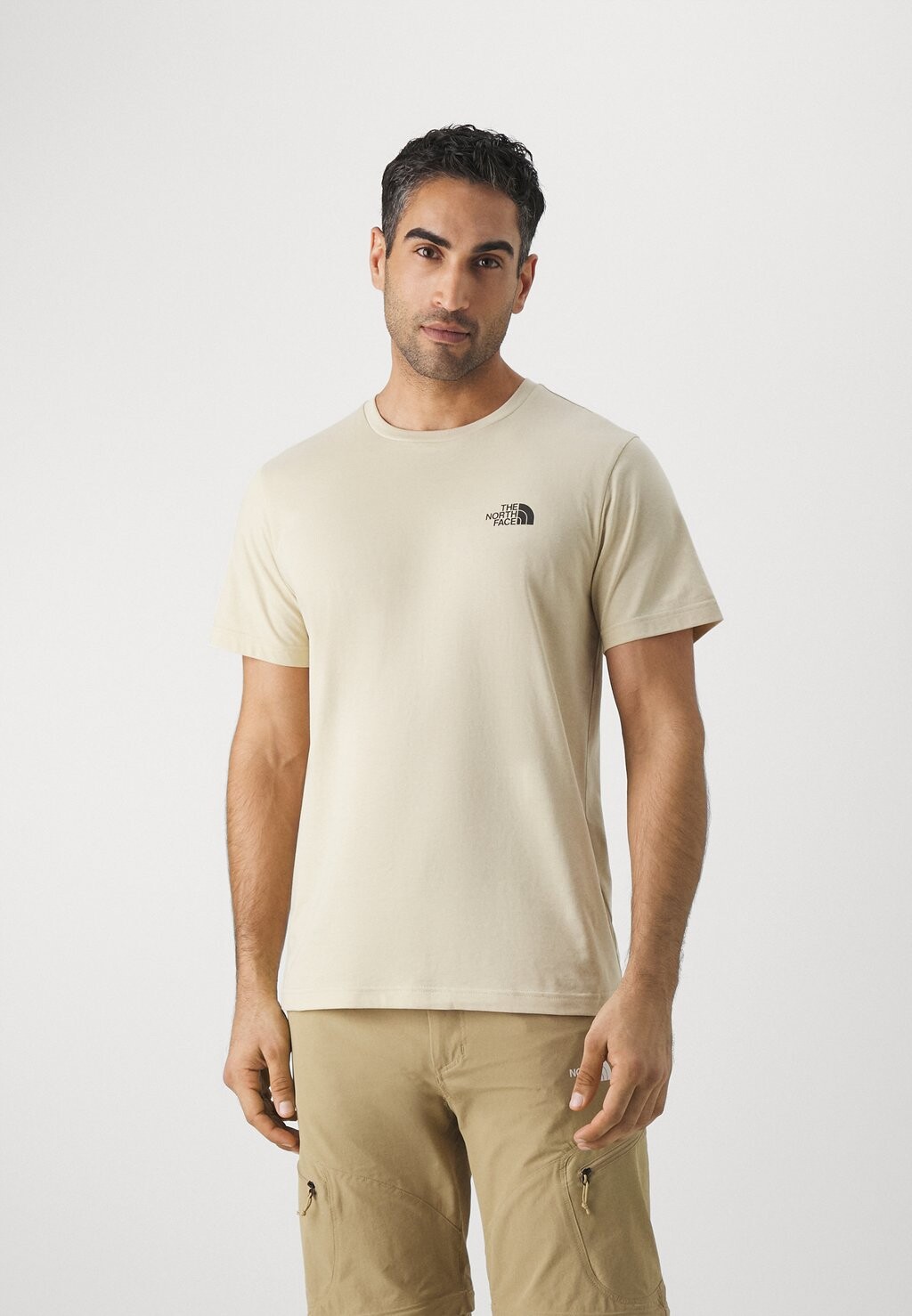 

Базовая футболка Simple Dome Tee The North Face, цвет gravel