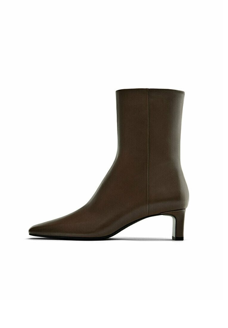 

Классические ботильоны Massimo Dutti, коричневый